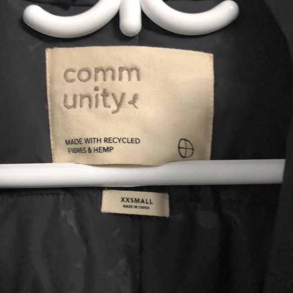 Aritzia Community Paradigm winter jacket - Picture 6 of 15